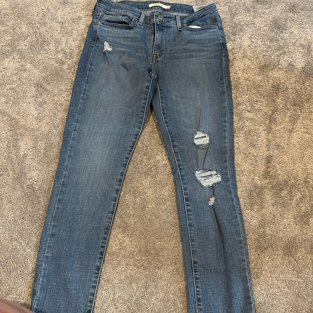 Levi jeans